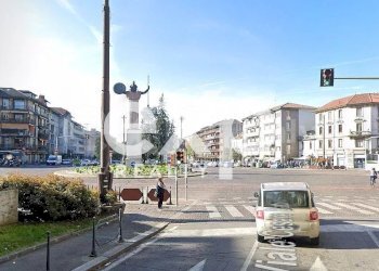 Negozio Pavia - foto 11