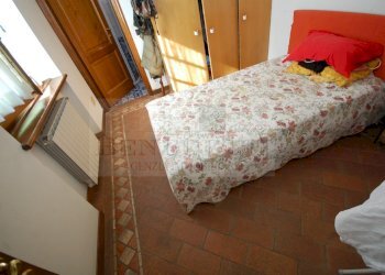 DSC_0026.JPG - Villa Via Valdicastello Carducci 36, Pietrasanta - foto 28