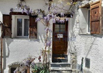 Immagine WhatsApp 2025-10-21 ore 08.49.33_2b73244d - Quadrilocale Via IV Novembre, Molini di Triora - foto 17