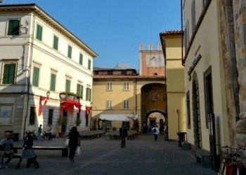 foto-camaiore-600x450.jpeg - Porzione di casa Camaiore - foto 1