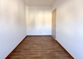 Trilocale Massa Lombarda - foto 12