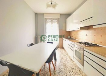 (fileminimizer) image00023 - Three-room apartment via Trino, 11, Torino - photo 10