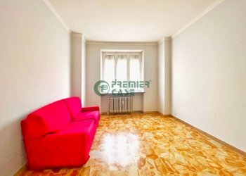 (fileminimizer) image00012 - Three-room apartment via Trino, 11, Torino - photo 28