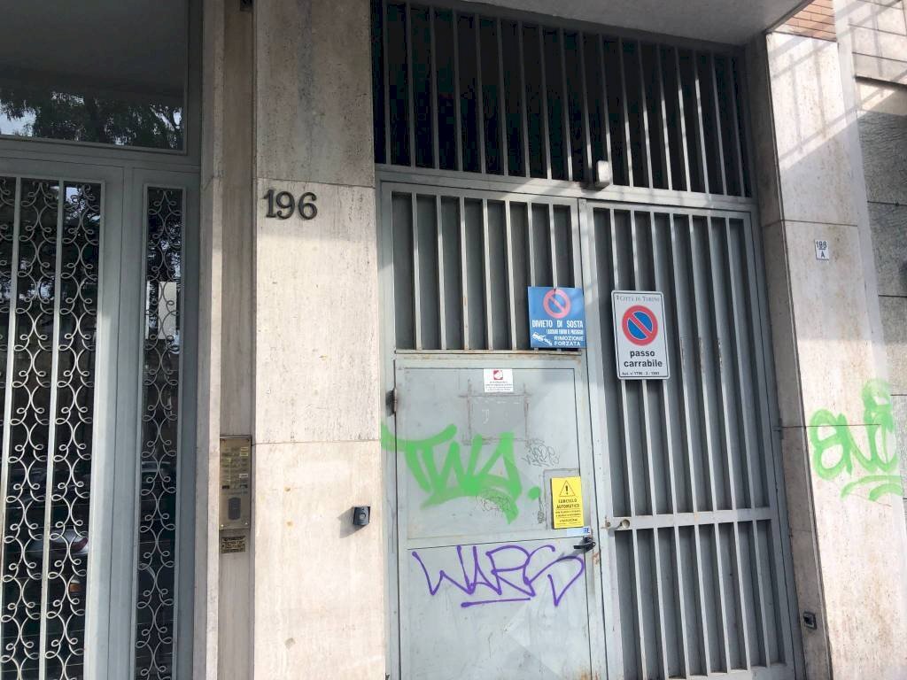 Ingresso/uscita - Box corso Sebastopoli, 196, Torino (neighborhood Santa Rita) - photo 1