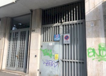 ingresso/uscita - Box corso Sebastopoli, 196, Torino (zona Santa Rita) - foto 5