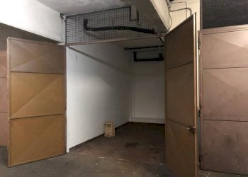 Interno Box - Box corso Sebastopoli, 196, Torino (zona Santa Rita) - foto 15