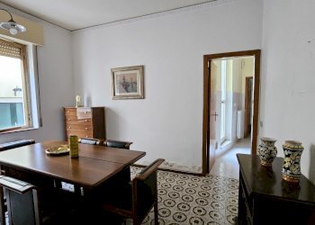 20240314_164934.jpg - Quadrilocale VIA CARLO PAPA 26, Modica - foto 13