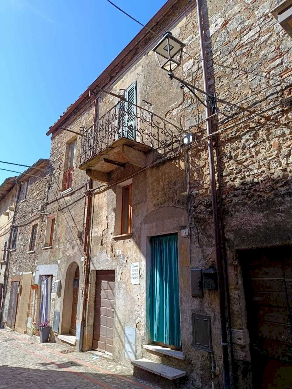 WhatsApp Image 2023-10-13 at 15.15.55 (2).jpeg - Four-room apartment Piazza S.Valentino, Penna in Teverina - photo 3