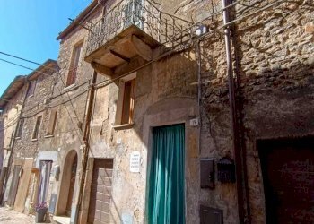 WhatsApp Image 2023-10-13 at 15.15.59.jpeg - Quadrilocale Piazza S.Valentino, Penna in Teverina - foto 4