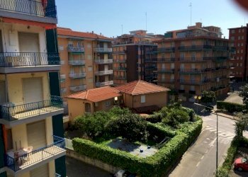 Four-room apartment Noceto - photo 3