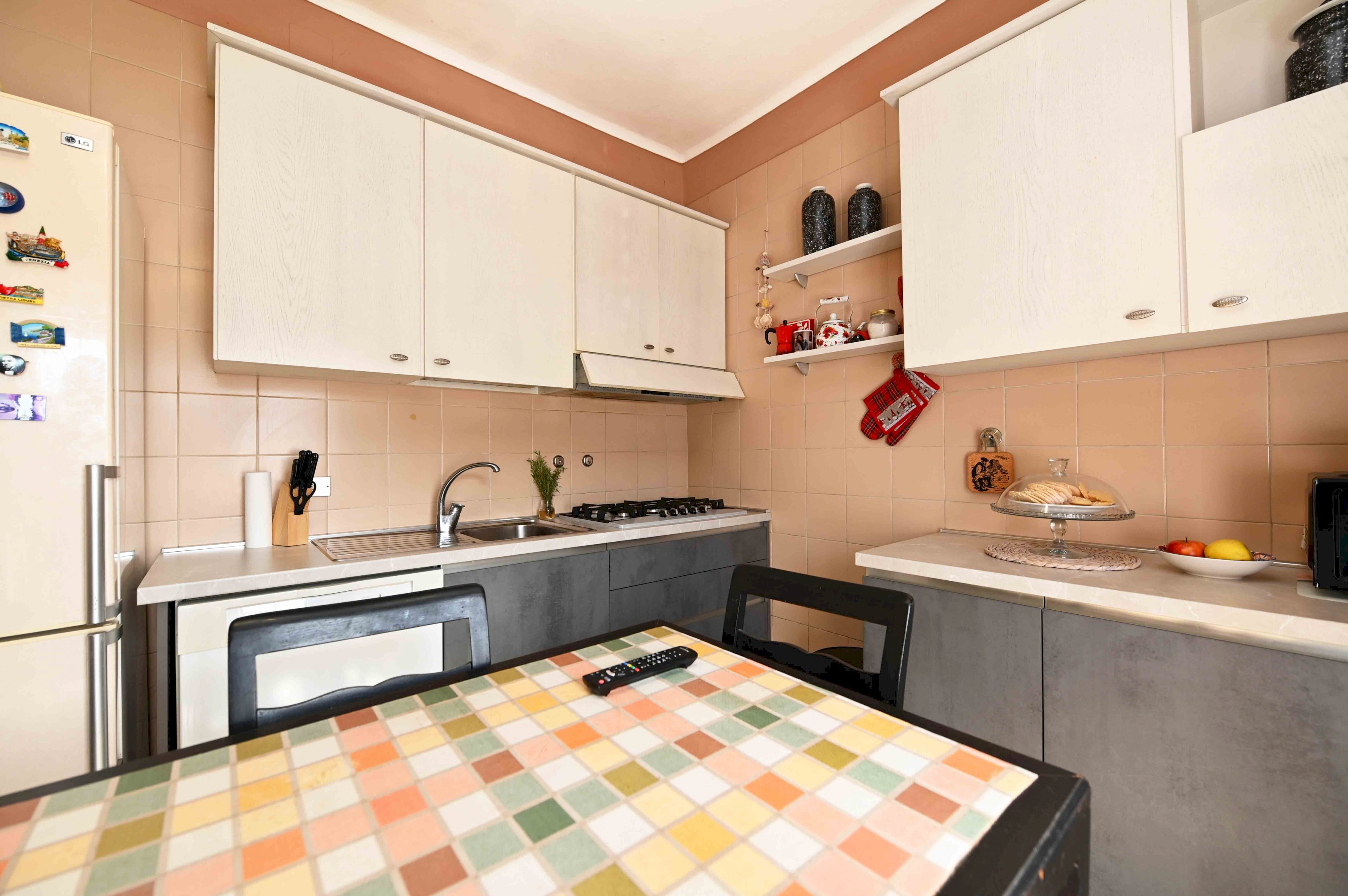 cucina - Four-room apartment Via Campo Sportivo 12, Barge, Italia, 12, Barge - photo 2