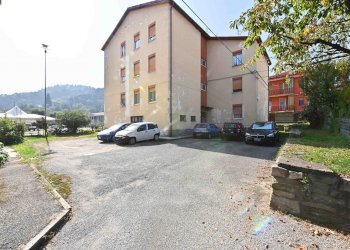 facciata - Quadrilocale Via Campo Sportivo 12, Barge, Italia, 12, Barge - foto 18