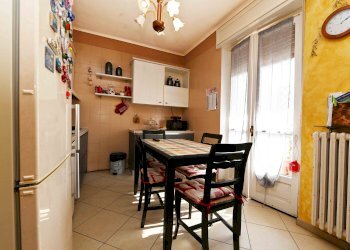 cucina - Quadrilocale Via Campo Sportivo 12, Barge, Italia, 12, Barge - foto 3