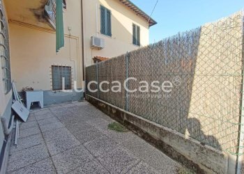 Locale Commerciale Lucca (zona Sant'Anna) - foto 8