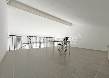 Office Lucca (neighborhood San Concordio Contrada) - photo 4