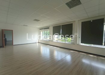 Office Lucca (neighborhood San Concordio Contrada) - photo 4