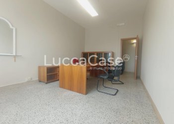 Office Lucca (neighborhood San Concordio Contrada) - photo 10