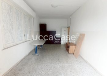 Office Lucca (neighborhood San Concordio Contrada) - photo 12
