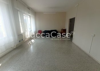 Office Lucca (neighborhood San Concordio Contrada) - photo 14