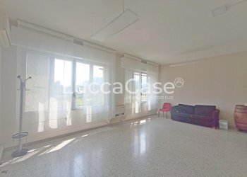 Office Lucca (neighborhood San Concordio Contrada) - photo 18