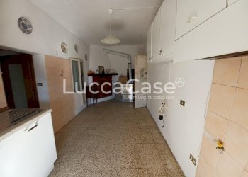 Semi-detached house Lucca - photo 13