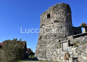 Semi-detached house Lucca - photo 17