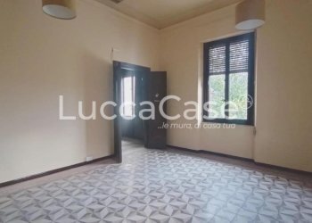 Ufficio Lucca (zona Sant'Anna) - foto 9