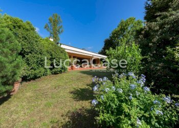 Villa Lucca (neighborhood Monte San Quirico) - photo 7