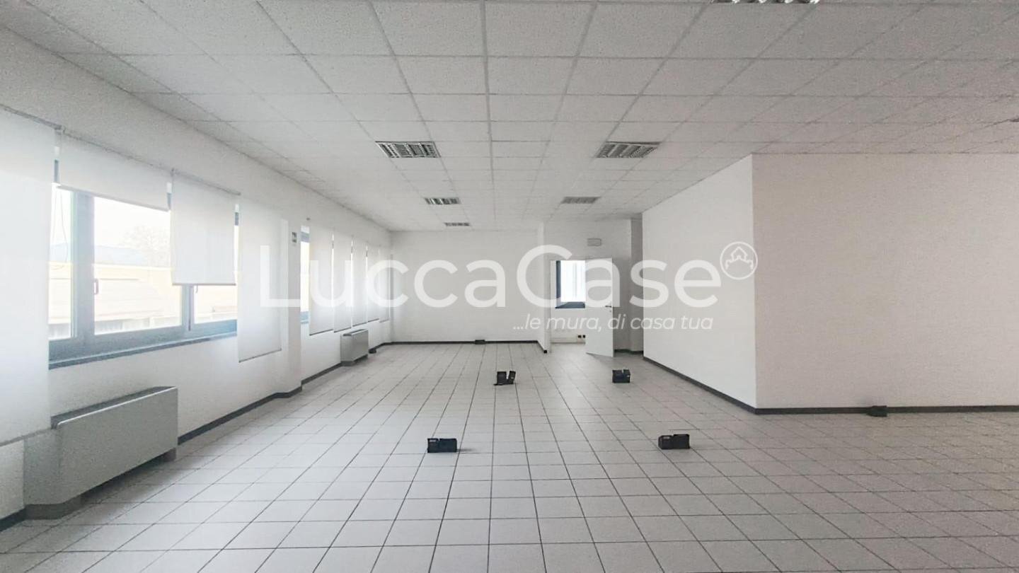 Ufficio Lucca (zona Sant'Anna) - foto 1