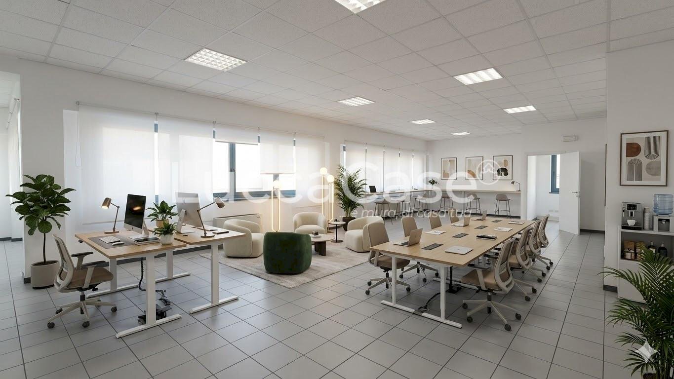 Office Lucca (neighborhood Sant'Anna) - photo 1