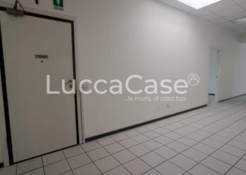 Office Lucca (neighborhood Sant'Anna) - photo 17