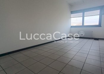 Office Lucca (neighborhood Sant'Anna) - photo 21