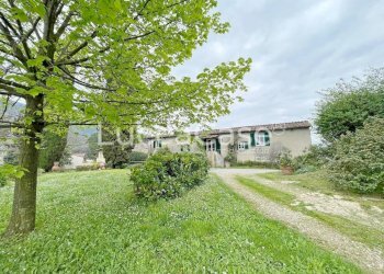 Casale Lucca (neighborhood Vicopelago) - photo 1