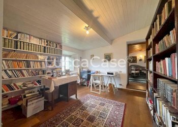 Casale Lucca (neighborhood Vicopelago) - photo 24
