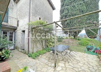 Casale Lucca (neighborhood Vicopelago) - photo 31