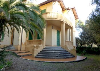 Villa Livorno - foto 1