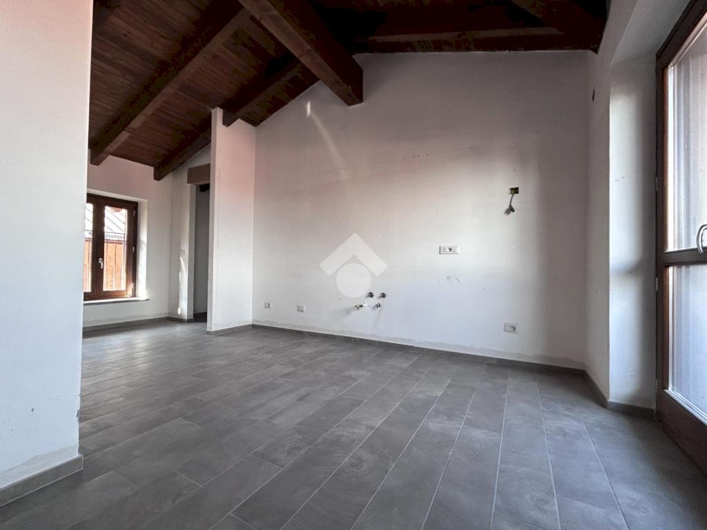 Trilocale Corso Vittorio Emanuele II, Tronzano Vercellese - foto 3