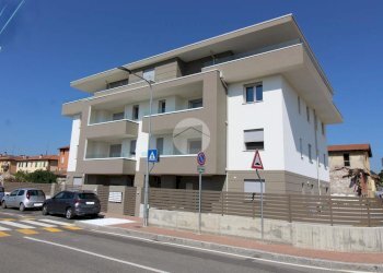 Trilocale Via Madre Teresa di Calcutta, Valsamoggia (zona Albareto - Mulini Nuovi) - foto 1