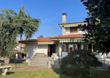 Giardino - Casa indipendente via del Porto, 163, Carmagnola - foto 4