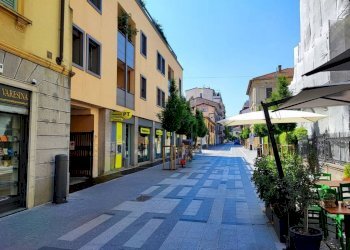 via - Box via Carlo Robbioni, 6, Varese - foto 1