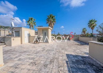 Attico via Girolamo Rossi, 26, Bordighera - foto 1