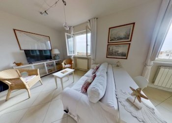 attico-marina-di-massa-10182023_114550.jpg - Attico Massa - foto 10