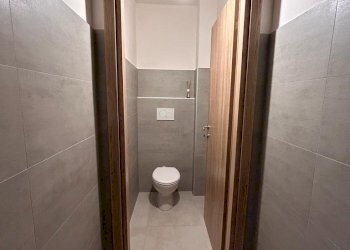 bagno - Locale Commerciale Strada Tuderte 41h, Perugia - foto 5