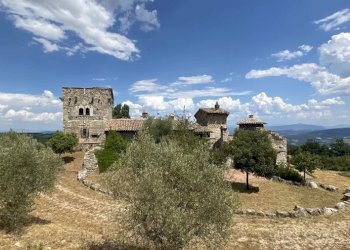 Castello strada provinciale, Todi - foto 15