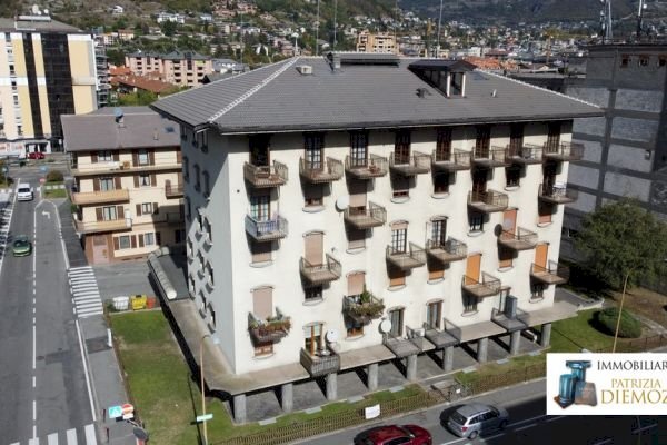 Appartamento Via Chambéry, Aosta - foto 1