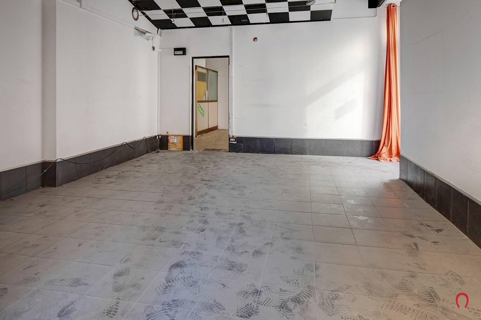 Locale Commerciale Via Donadoni, Trieste - foto 2