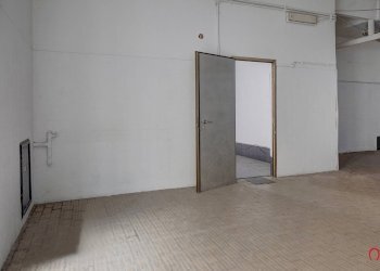 Locale Commerciale Via Donadoni, Trieste - foto 6