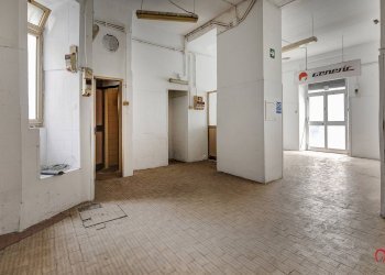 Locale Commerciale Via Donadoni, Trieste - foto 9