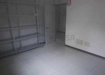 IMG_20200110_151018.jpg - Locale Commerciale VIA PONTE RINO, Campagnola Cremasca - foto 11