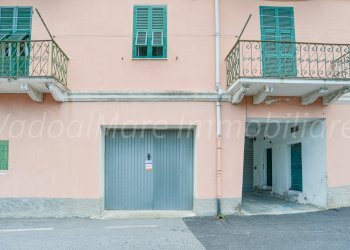 Via Montenero-4.jpg - Magazzino Via Montenero, Vado Ligure - foto 6